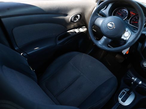 Used 2014 Nissan Versa SV image 20