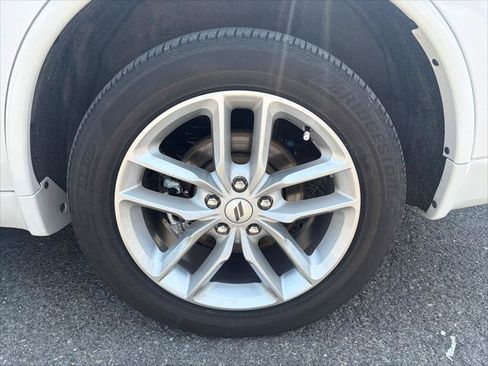 Certified 2025 Dodge Durango GT AWD/4WD image 10