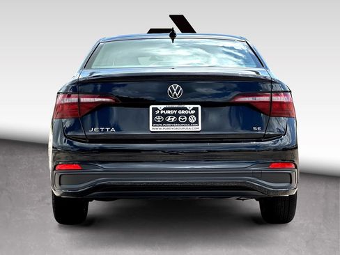 Certified 2024 Volkswagen Jetta SE FWD image 6