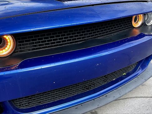 Used 2021 Dodge Challenger R/T Scat Pack RWD image 32