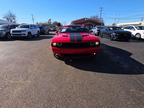 Used 2021 Dodge Challenger SXT w/ Blacktop Package RWD image 8
