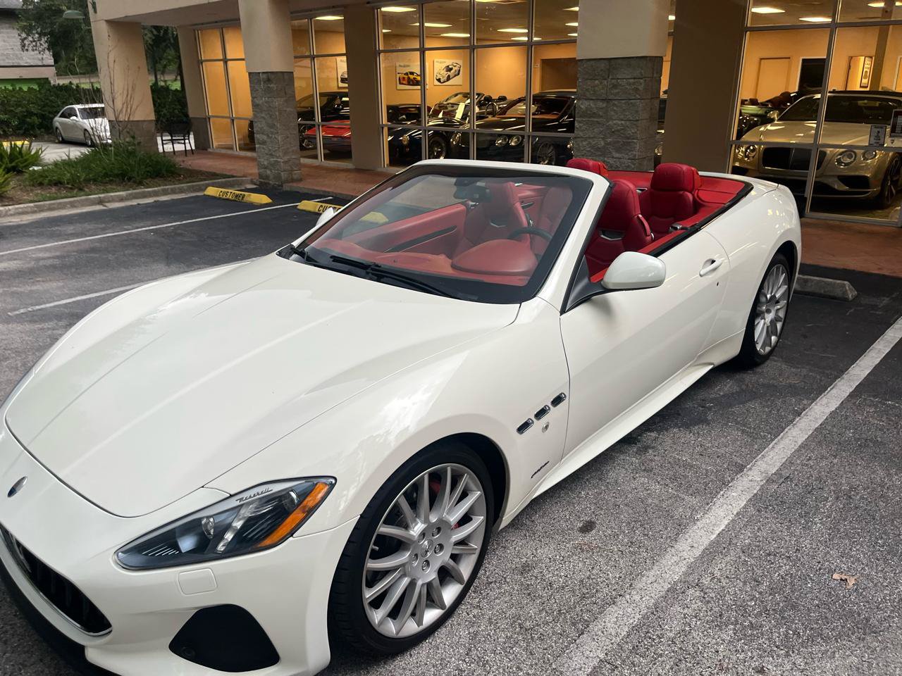 Used 2018 Maserati GranTurismo Sport RWD image 12