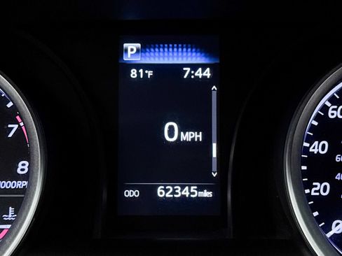 Used 2022 Toyota Camry LE w/ Carpet Mat Package (TMS) FWD image 36