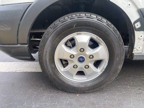 Used 2018 Ford Transit 350 XLT image 10