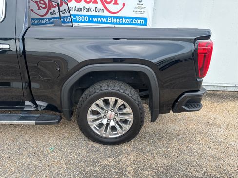 Used 2021 GMC Sierra 1500 Denali w/ Driver Alert Package II AWD/4WD image 17