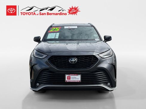 Certified 2025 Toyota Highlander XSE AWD/4WD image 8