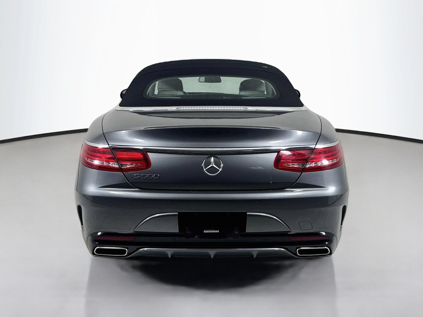 Used 2017 Mercedes-Benz S 550 Cabriolet image 6