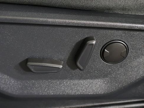 Used 2023 Ford F150 XLT w/ Equipment Group 302A High image 34