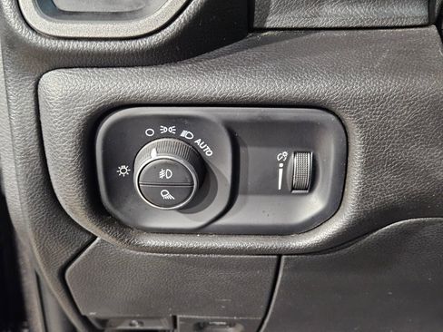 Used 2025 RAM 2500 Tradesman image 25