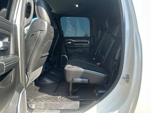 Used 2020 RAM 3500 Laramie AWD/4WD image 17