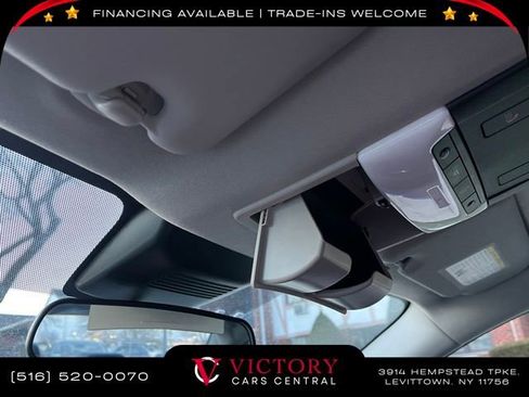 Used 2025 Nissan Sentra SV image 31