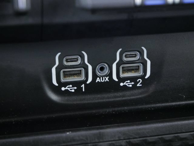 Used 2023 RAM 1500 Laramie AWD/4WD image 30
