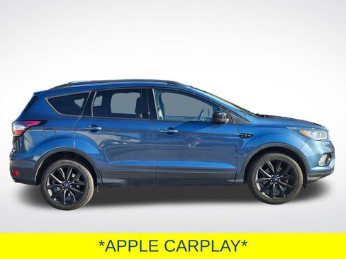 Used 2018 Ford Escape SE w/ SE Sport Appearance Package image 8