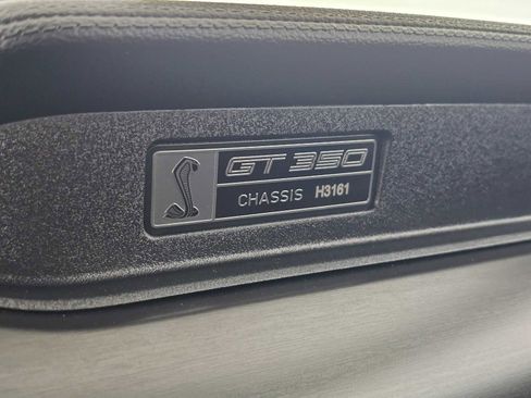 Used 2017 Ford Mustang Shelby GT350 w/ Electronics Package image 28