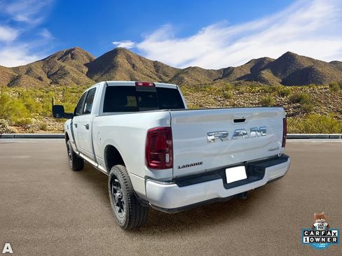 Used 2026 RAM 2500 Laramie AWD/4WD image 3