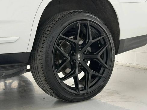 Used 2021 GMC Yukon Denali RWD image 49