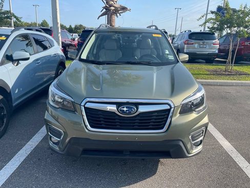 Used 2021 Subaru Forester Limited AWD/4WD image 2