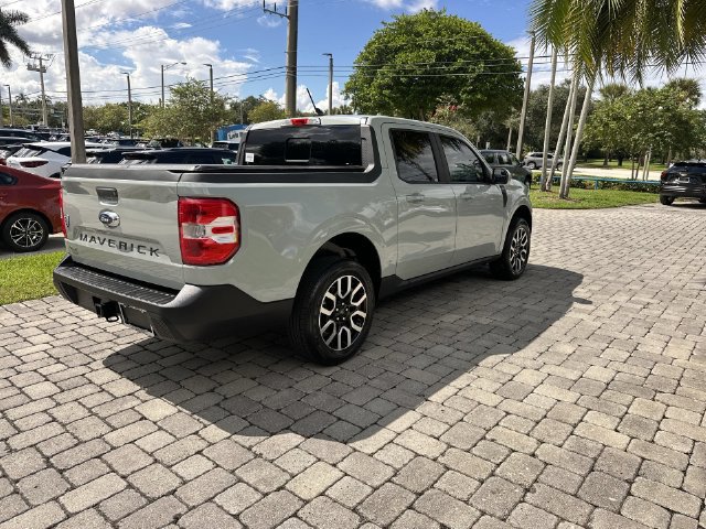 Used 2023 Ford Maverick Lariat FWD image 38