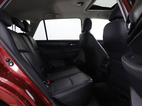 Used 2015 Subaru Outback 2.5i Limited image 12