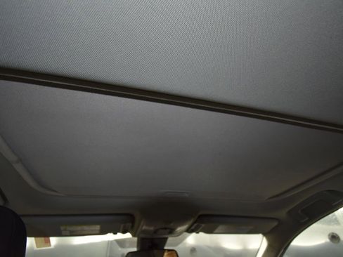 Used 2018 Toyota RAV4 XLE image 32