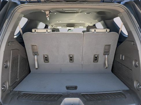 Used 2024 Chevrolet Tahoe LT image 32