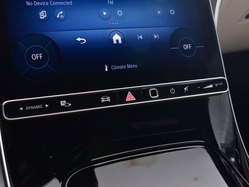 Certified 2025 Mercedes-Benz C 300 4MATIC Sedan image 20