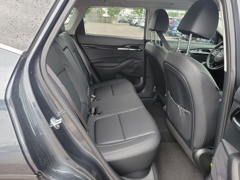 Certified 2026 Kia Seltos EX w/ EX Sunroof Package FWD image 10