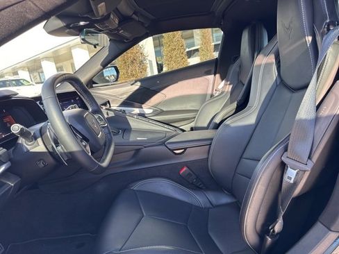 Used 2020 Chevrolet Corvette Stingray Coupe w/ Z51 Performance Package image 9