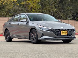 Used 2022 Hyundai Elantra SEL video 2