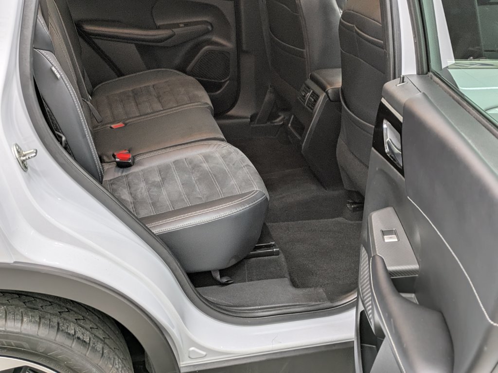 Used 2022 Mitsubishi Outlander SE AWD/4WD image 33