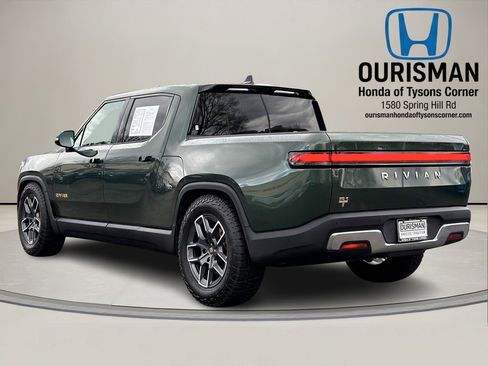 Used 2022 Rivian R1T Adventure image 4