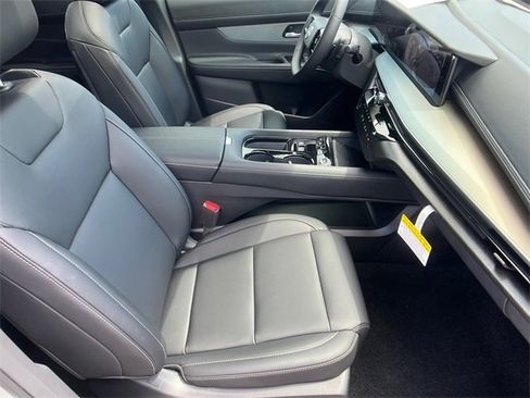 New 2025 Nissan Murano SL image 15