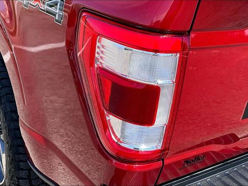 Used 2021 Ford F150 Lariat w/ Equipment Group 502A High AWD/4WD image 31