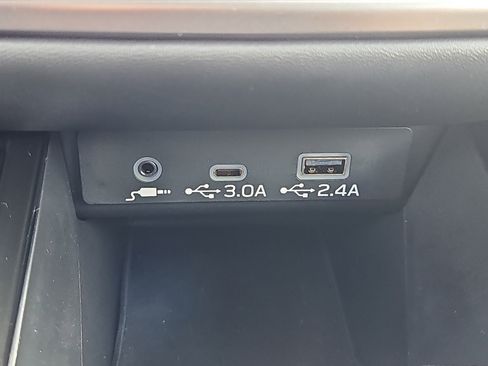 Certified 2025 Subaru Legacy Premium image 9