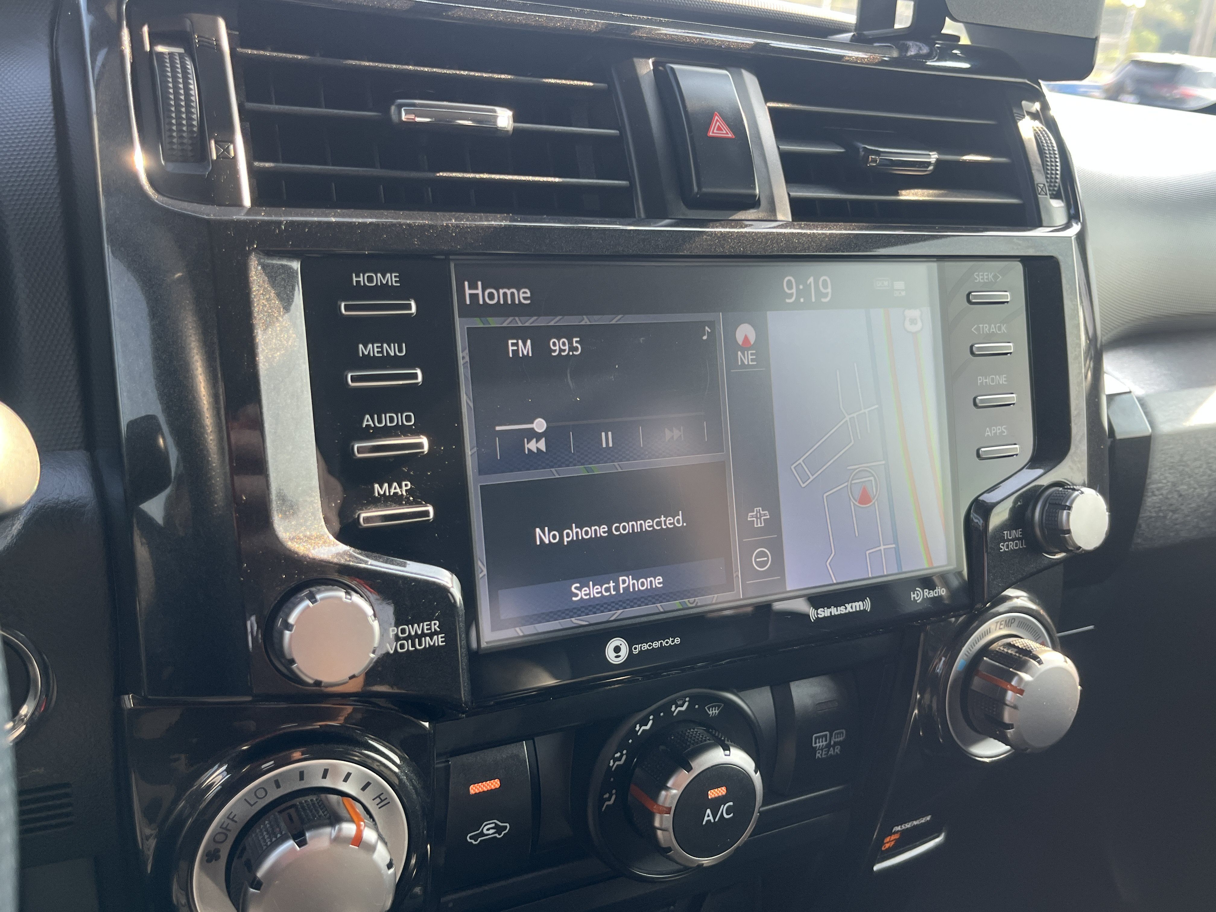 Used 2021 Toyota 4Runner Venture AWD/4WD image 25