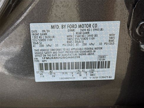 Used 2025 Ford Explorer ST-Line AWD/4WD image 24