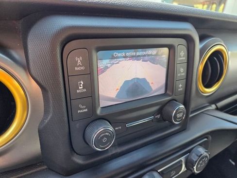 Certified 2020 Jeep Wrangler Unlimited Sport S image 33