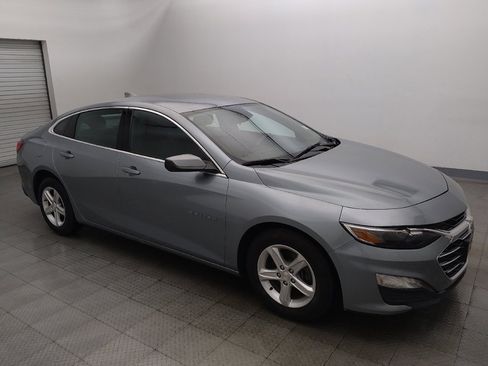 Used 2024 Chevrolet Malibu LT FWD image 11