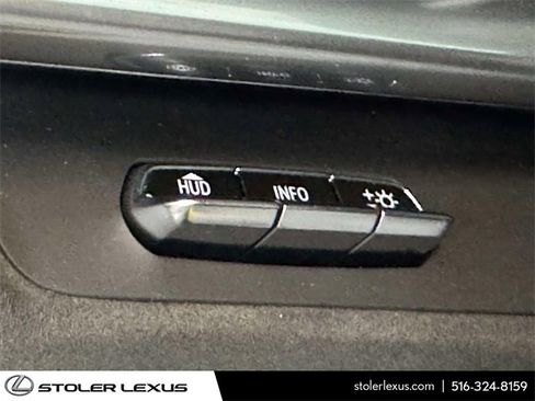 Used 2021 Chevrolet Corvette Stingray Premium Conv w/ Z51 Performance Package image 25