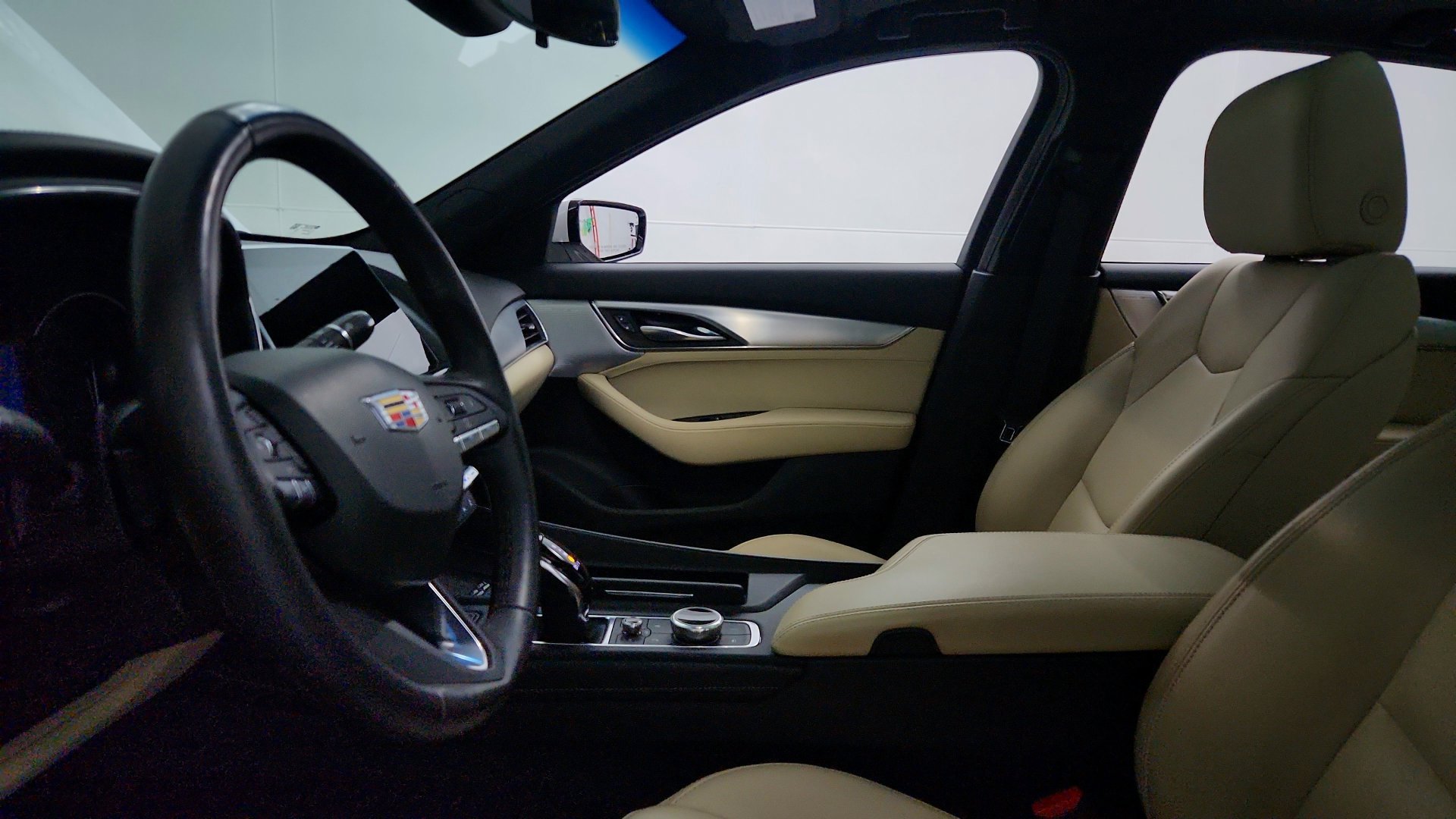 Used 2024 Cadillac CT5 Luxury w/ Sun And Sound Package AWD/4WD image 2