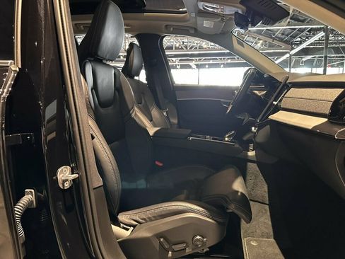 Used 2026 Volvo XC90 B6 Ultra AWD/4WD image 36