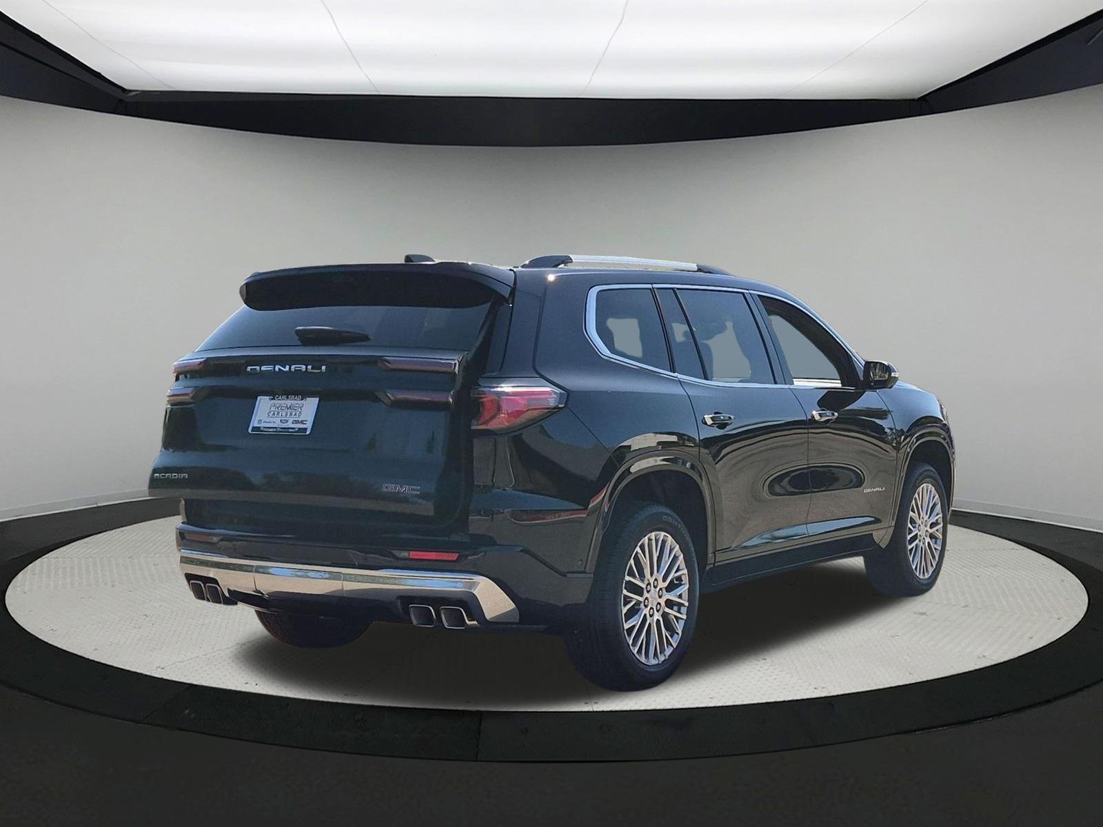 New 2026 GMC Acadia Denali w/ Super Cruise Package FWD image 5