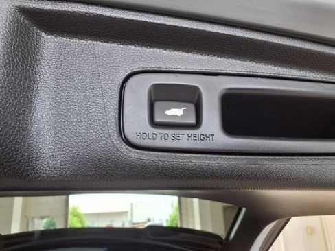 Certified 2025 Honda CR-V Sport Touring image 27