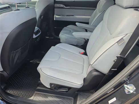 Used 2023 Hyundai Palisade SEL w/ Premium Package AWD/4WD image 29