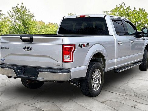Used 2015 Ford F150 XLT w/ Equipment Group 301A Mid AWD/4WD image 6