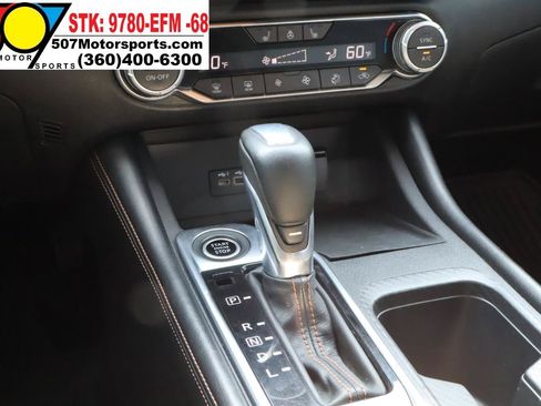 Used 2020 Nissan Sentra SR w/ Premium Package FWD image 24