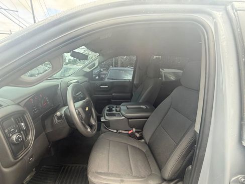 Used 2021 Chevrolet Silverado 1500 Custom RWD image 10