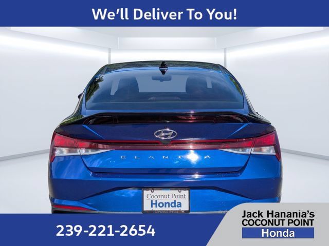 Used 2021 Hyundai Elantra SE FWD image 4