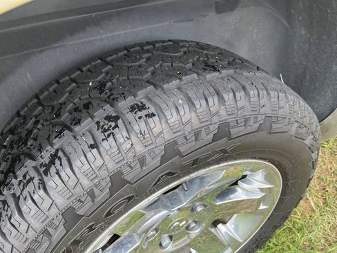 Used 2011 RAM 1500 Laramie Longhorn w/ Protection Group AWD/4WD image 5