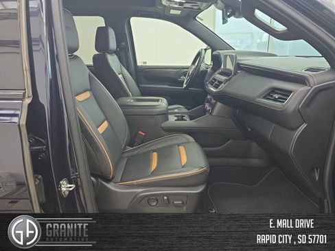 Used 2024 GMC Yukon AT4 w/ Technology Package image 39